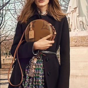 SOLD Louis Vuitton Boite Chapeau Souple